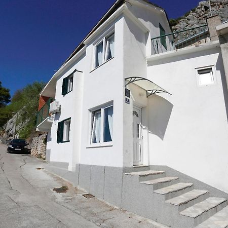 Holiday Home Miklica Klis Bagian luar foto