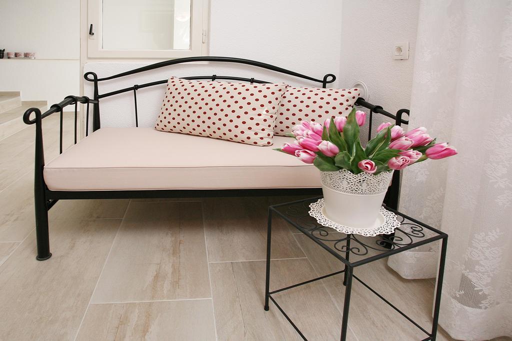 Holiday Home Miklica Klis Bagian luar foto